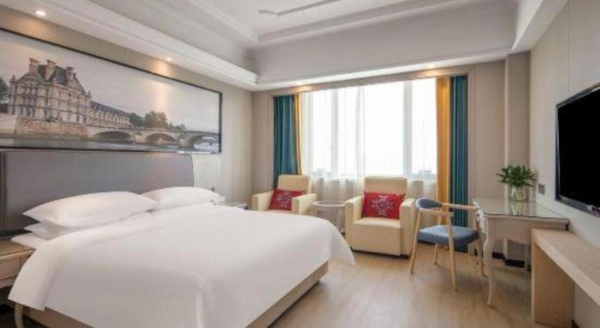 Vienna International Hotel Shanghai Pujiang Exterior foto