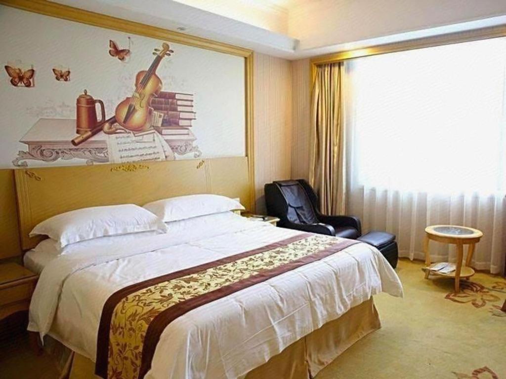 Vienna International Hotel Shanghai Pujiang Exterior foto