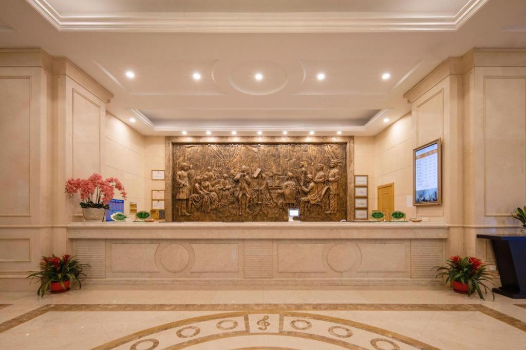 Vienna International Hotel Shanghai Pujiang Exterior foto